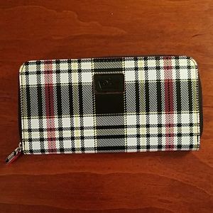 Plaid wallet!